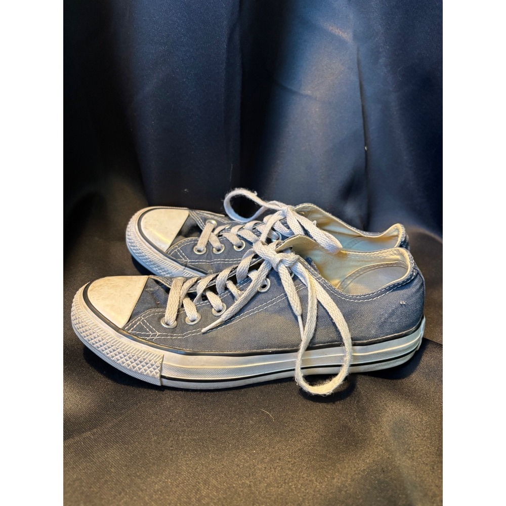 Converse Chuck Taylor All Star Low Top Navy Blue Sneakers M9697 Mens 5 Womens 7